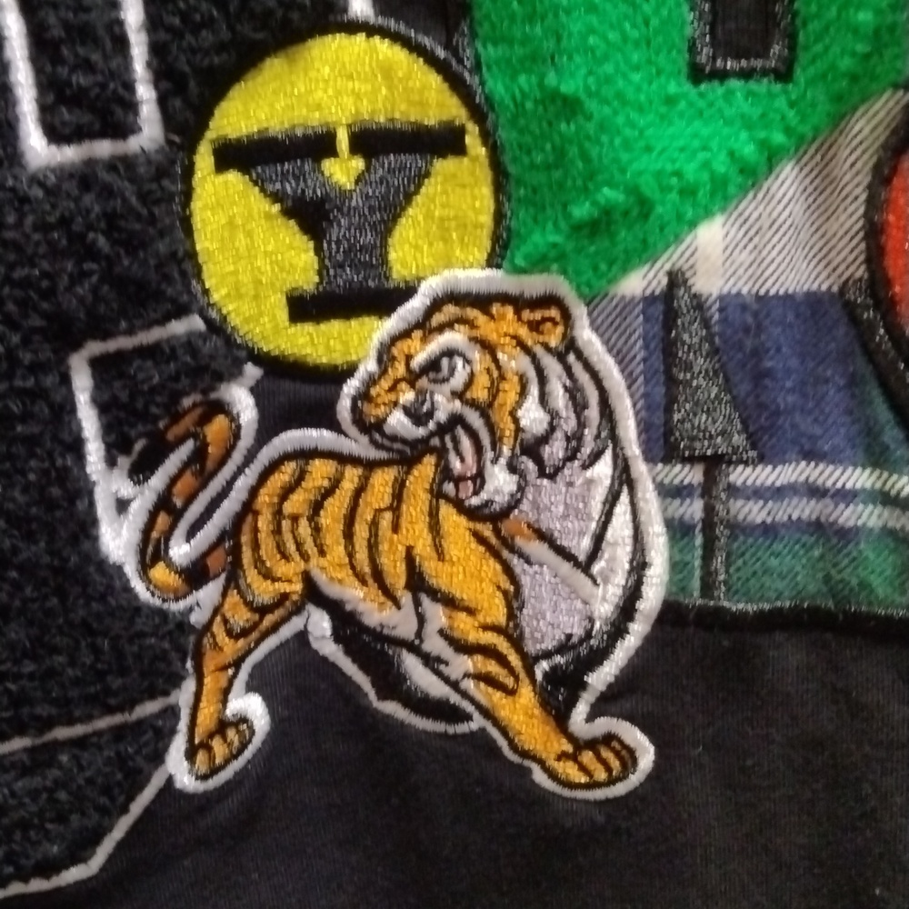 Big And Tall Black Pyramid Multicolor Logo Tee - Picture 3 of 7